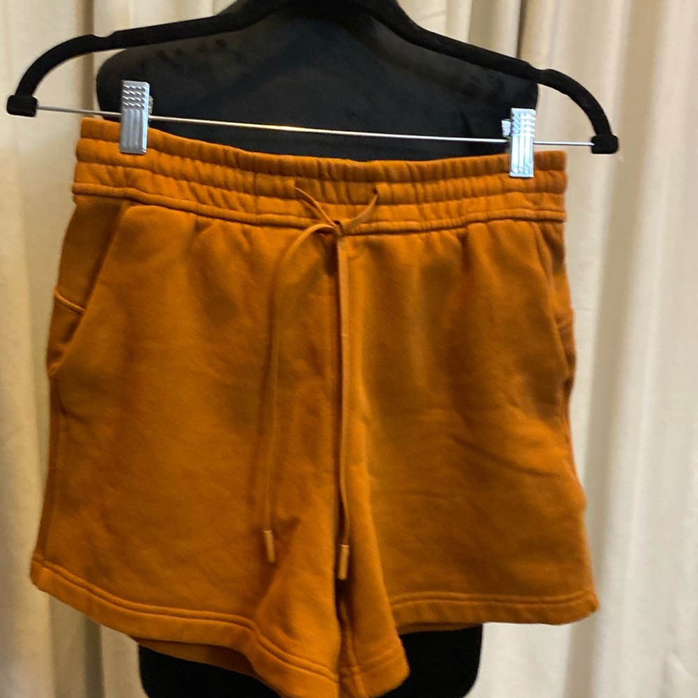 Lululemon draw cord, warm, soft,premium fleece